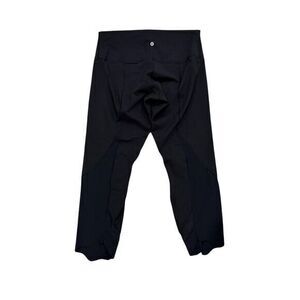 Lululemon Black Scalloped Cropped Leggings 12